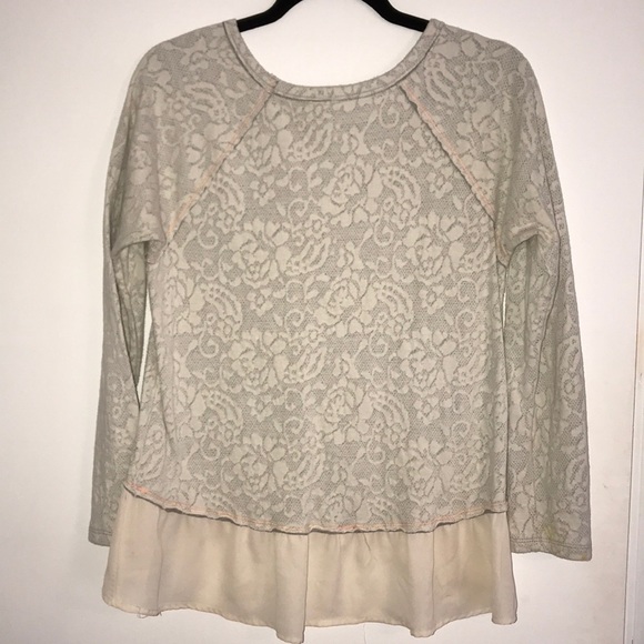 Flower printed shirt - Picture 2 of 3